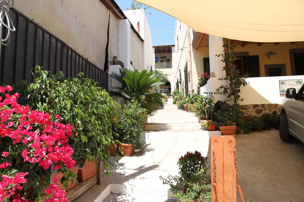 Photo of Outdoor in Canneto