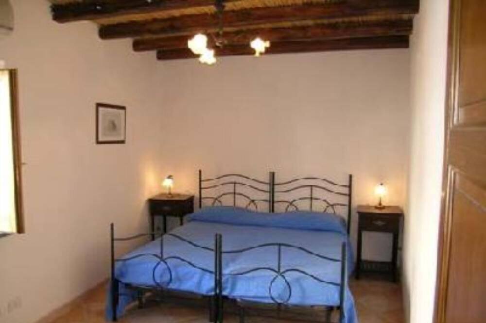 Photo of Others in Canneto