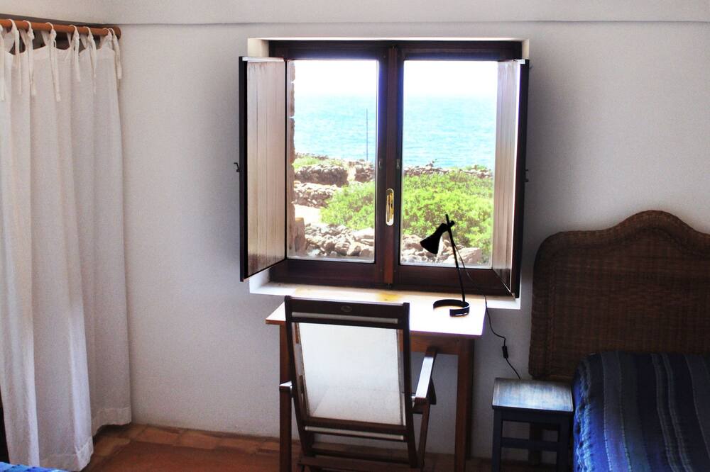 Photo of Bedroom in Pantelleria