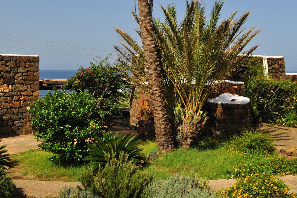 Photo of Others in Pantelleria