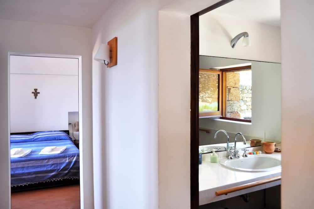 Photo of Bedroom in Pantelleria