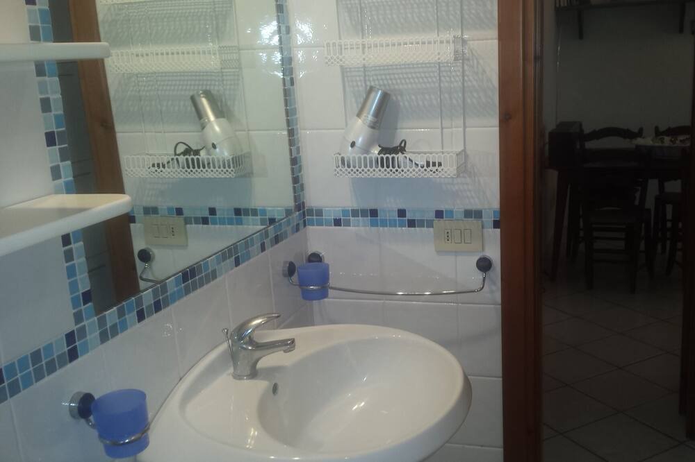 Photo of Bathroom in Porto Palo