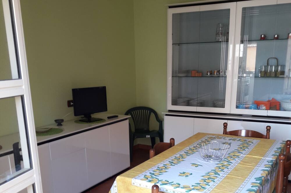 Photo of Livingroom in Gela