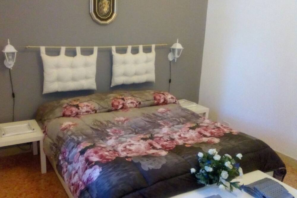 Photo of Bedroom in Capo Peloro