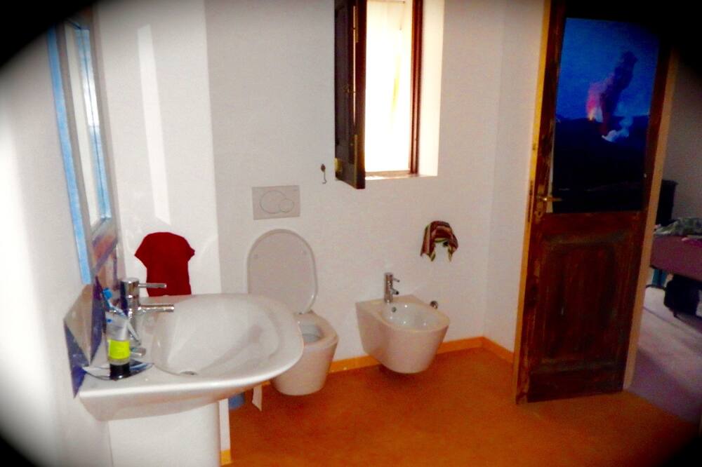 Photo of Bathroom in Piscita