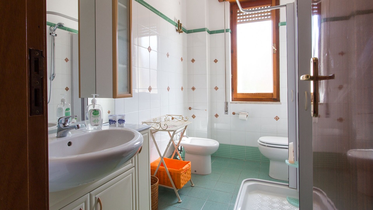 Photo of Bathroom in Barcellona Pozzo di Gotto