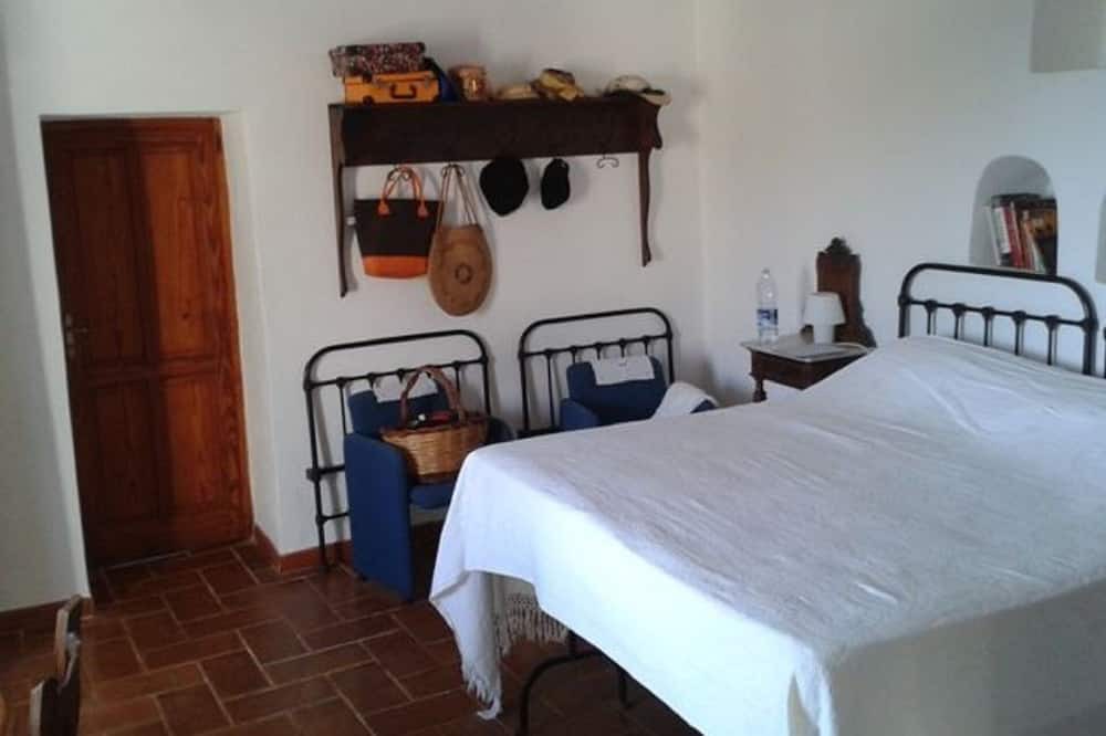 Photo of Bedroom in Filicudi Porto