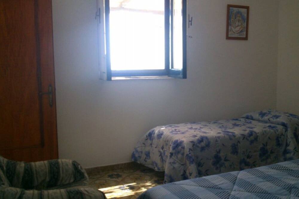 Photo of Bedroom in San Vincenzo