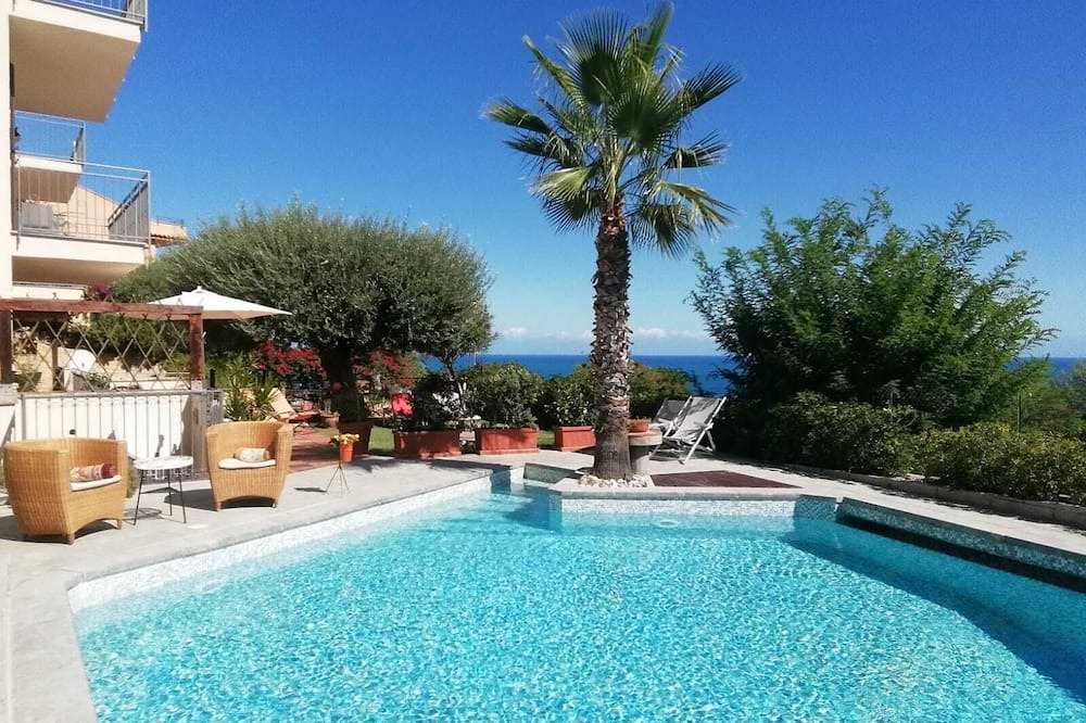 Photo of Outdoor in Cefalu