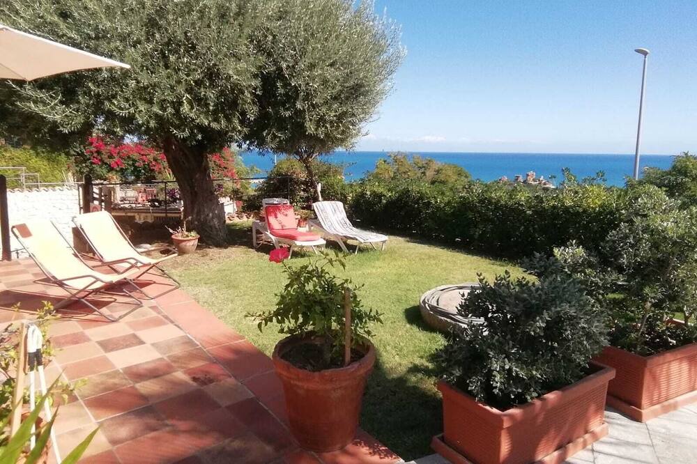 Photo of Outdoor in Cefalu
