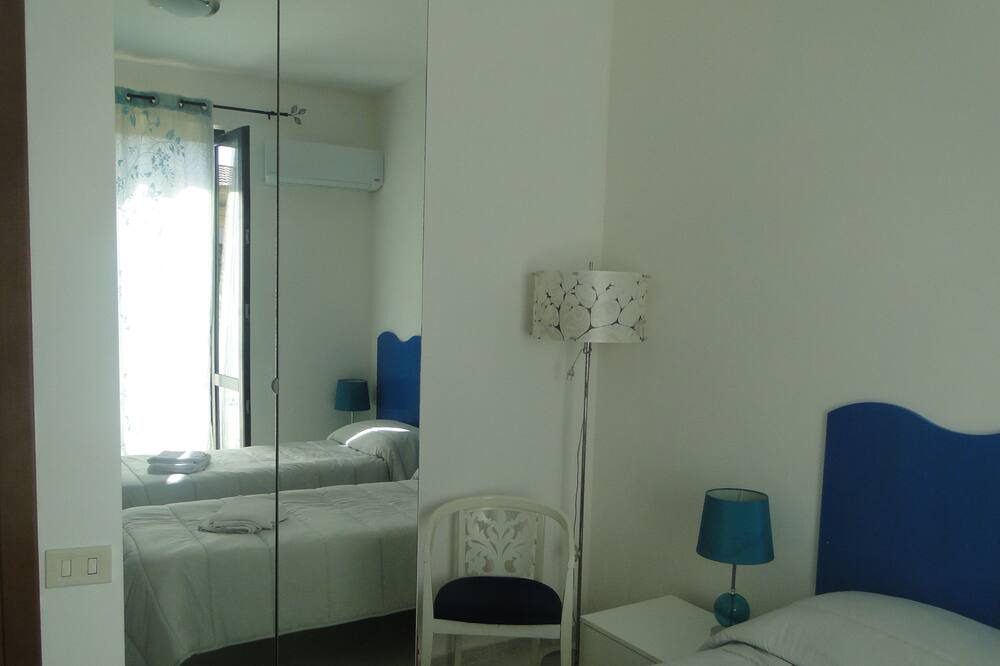 Photo of Bedroom in Contrada Pistavecchia 2