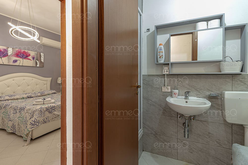 Photo of Bathroom in Contrada Pistavecchia 2