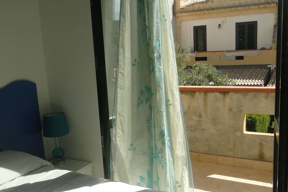 Photo of Bedroom in Contrada Pistavecchia 2
