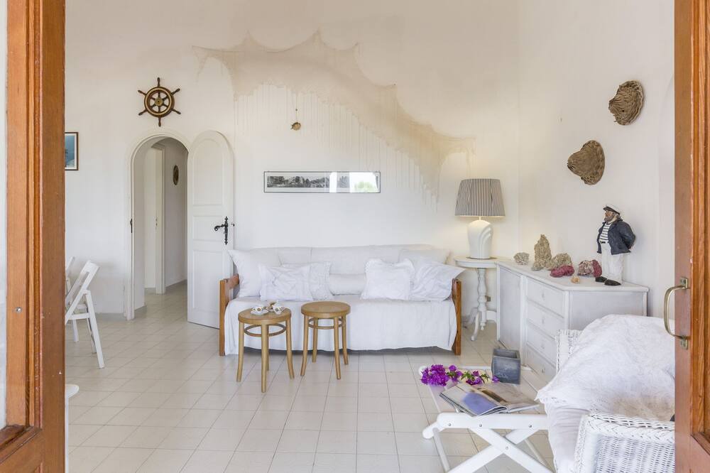 Photo of Livingroom in Vulcanello