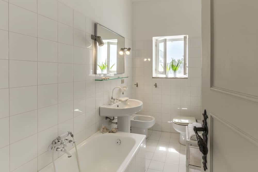 Photo of Bathroom in Vulcanello