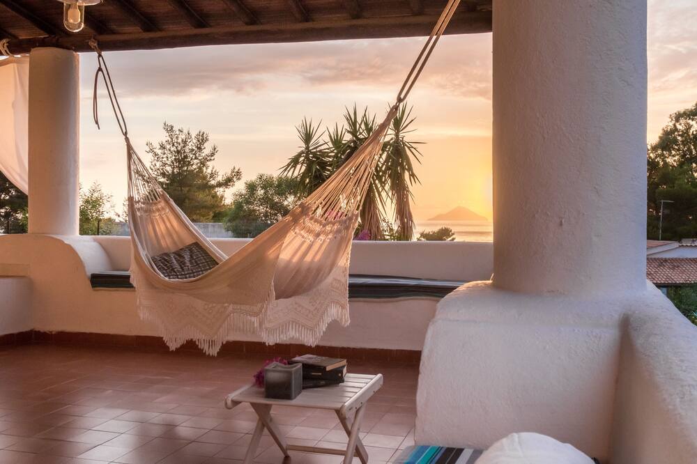Photo of Patio Balcony in Vulcanello