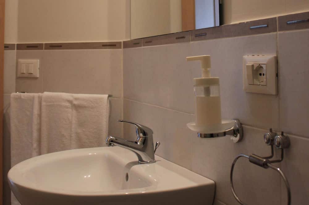 Photo of Bathroom in Cibali