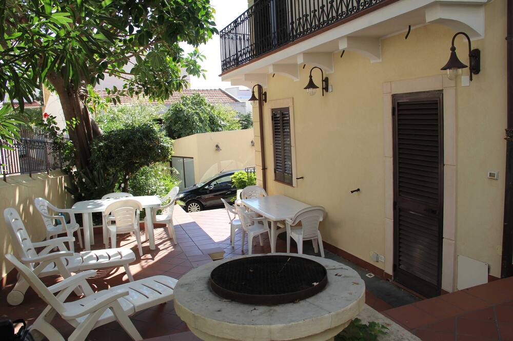 Photo of Patio Balcony in Capo Peloro