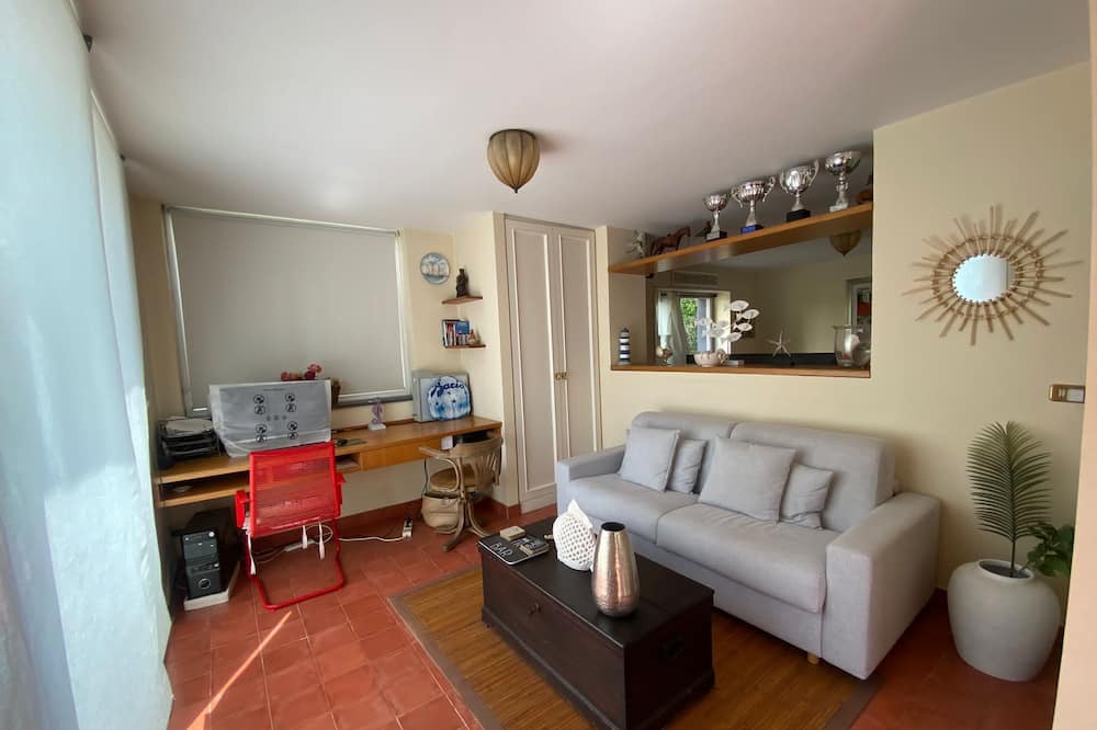 Photo of Livingroom in Cannizzaro