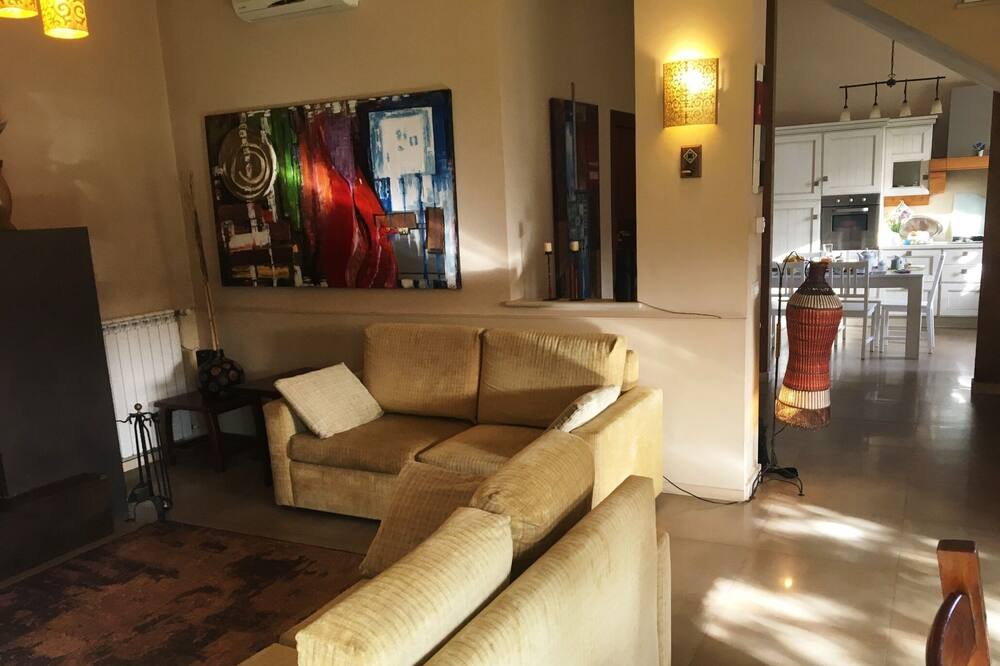 Photo of Livingroom in Carrozziere