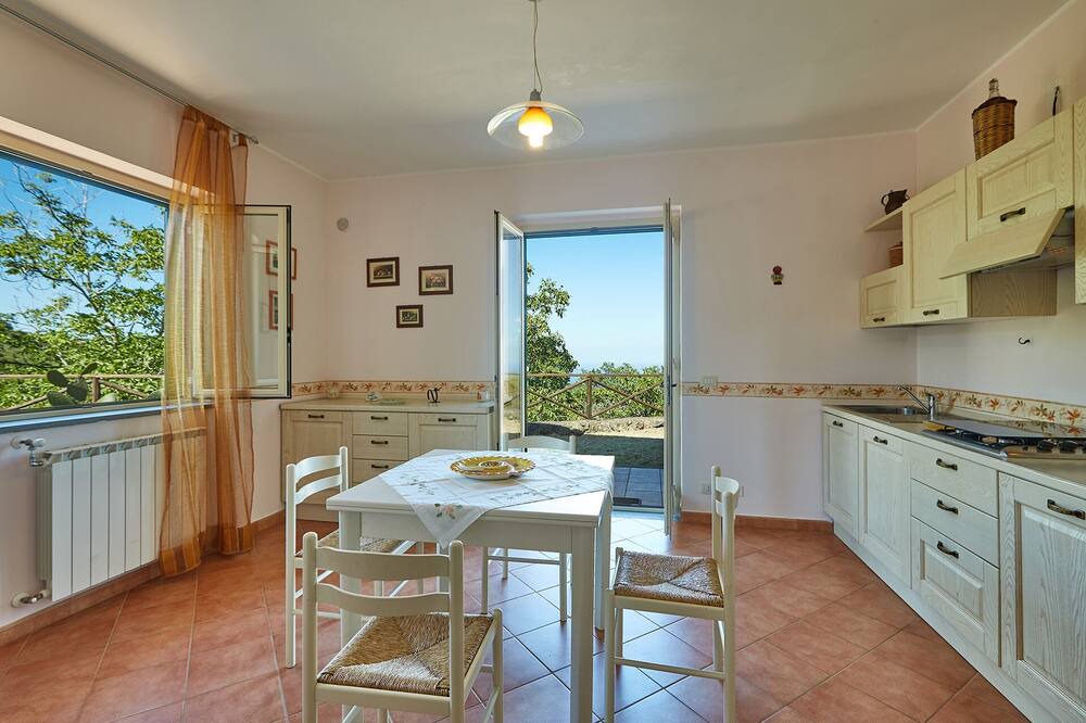 Photo of Kitchen in Sant'Alfio