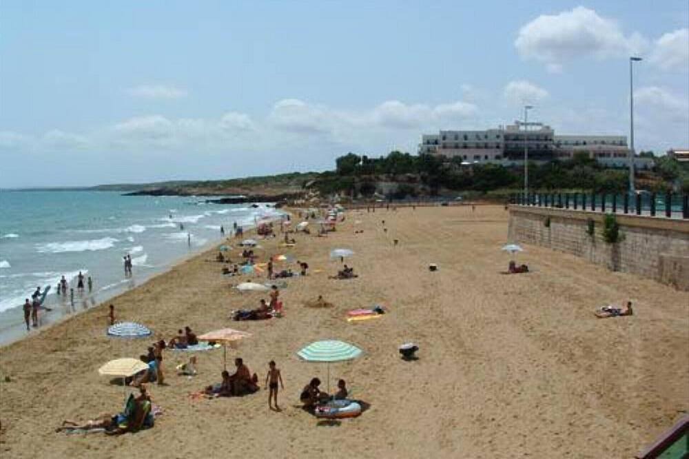 Photo of Others in Noto Marina