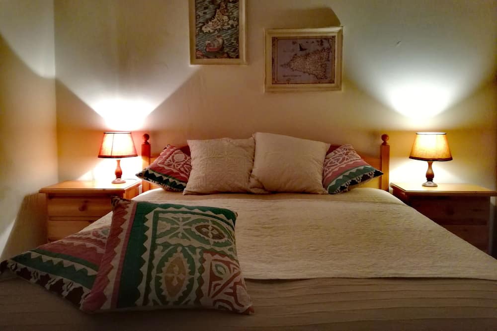 Photo of Bedroom in Lipari Historic Centre
