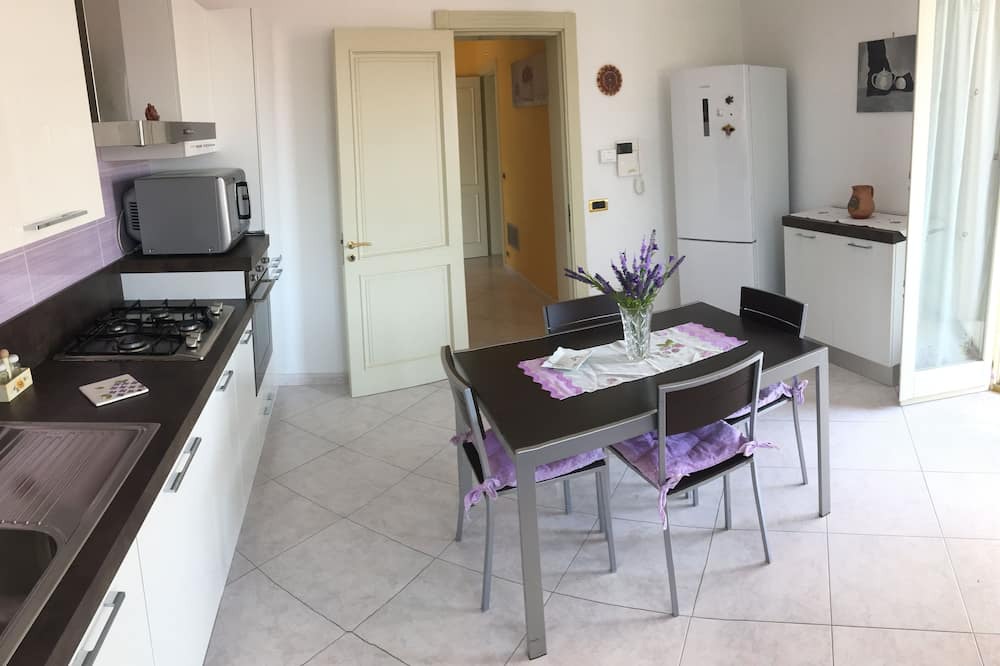 Photo of Kitchen in Avola