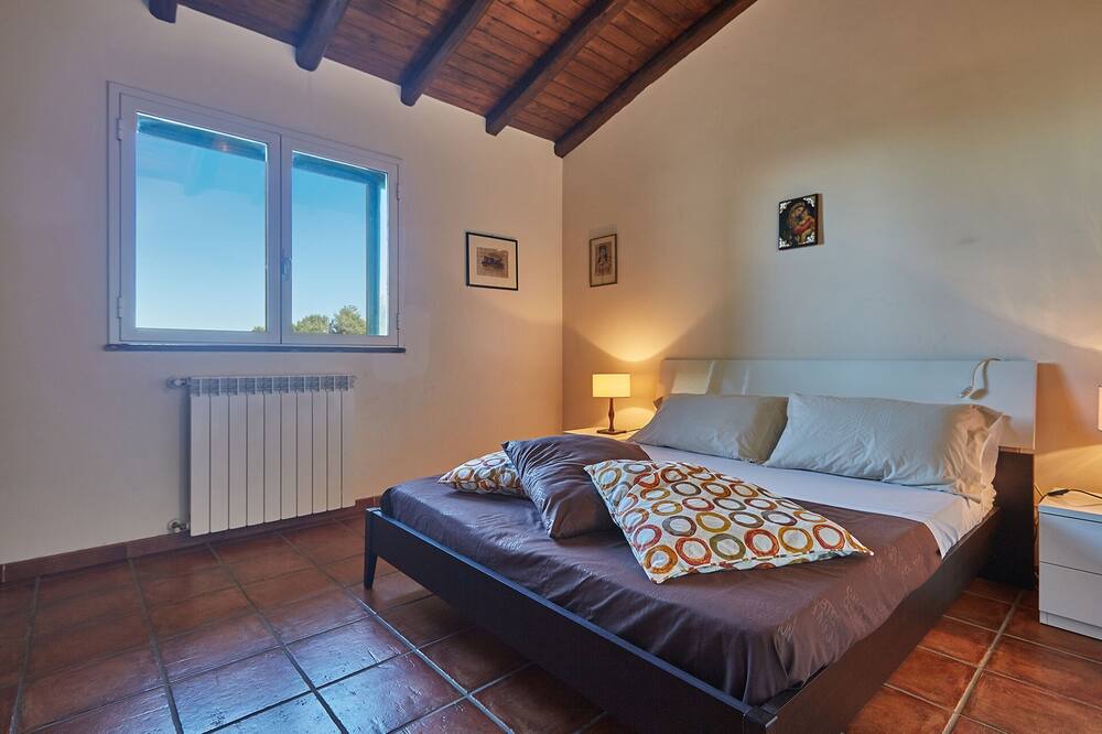 Photo of Bedroom in Sant'Alfio