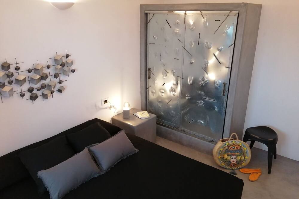 Photo of Bedroom in Rekhale
