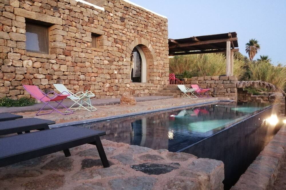 Photo of Outdoor in Rekhale