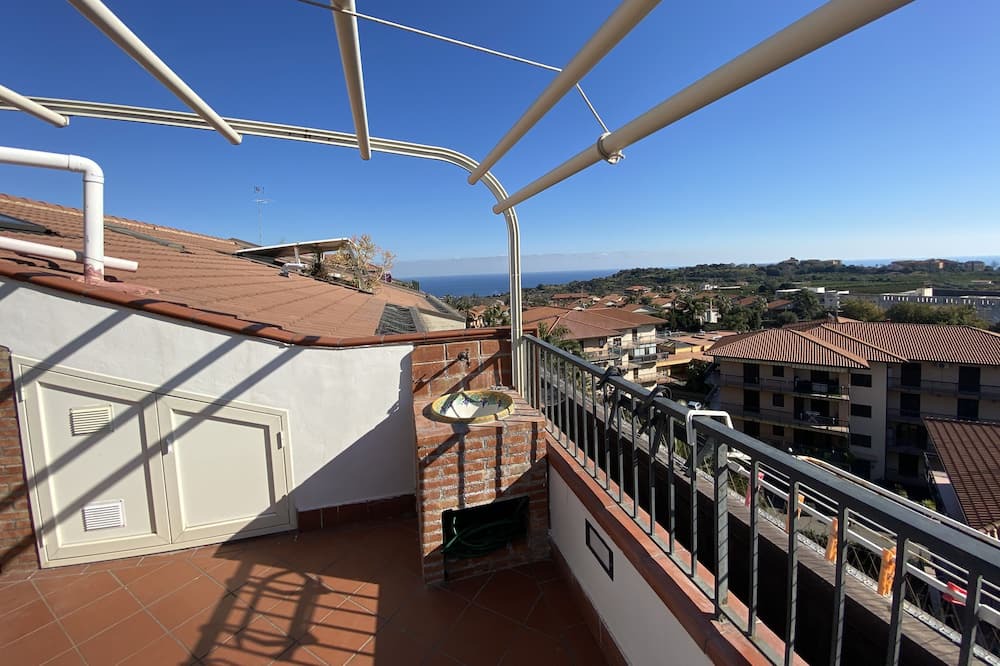 Photo of Patio Balcony in Aci Catena