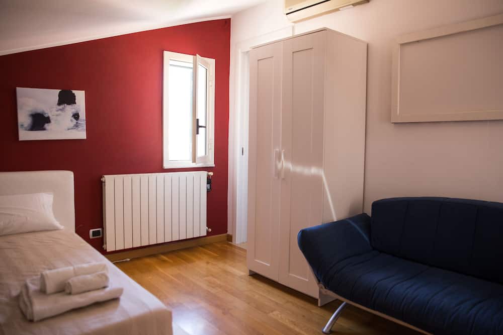 Photo of Bedroom in Aci Catena