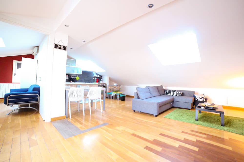 Photo of Livingroom in Aci Catena