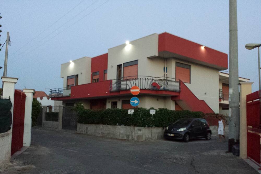 Photo of Outdoor in San Giorgio-Librino-San Giuseppe la Rena-Zia Lisa-Villaggio Sant'Agata