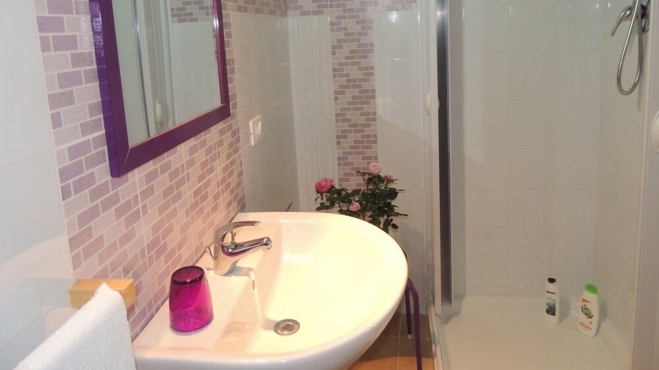 Photo of Bathroom in Rilievo