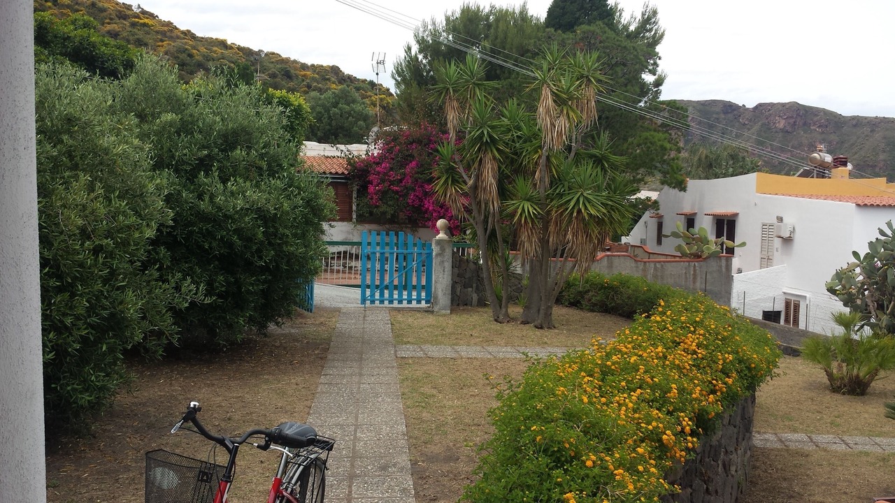 Photo of Outdoor in Vulcano Porto
