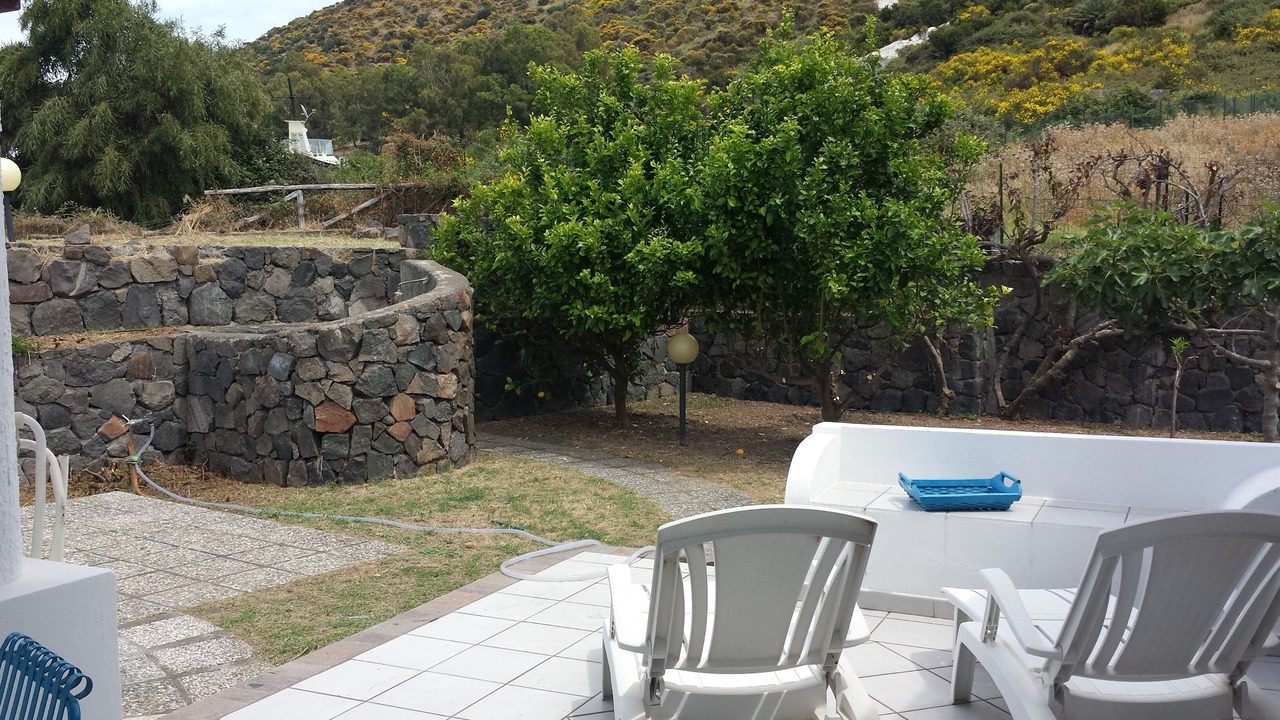 Photo of Outdoor in Vulcano Porto