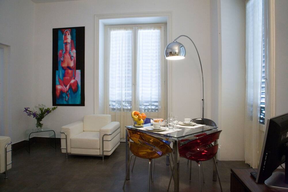 Photo of Livingroom in Ruggero Settimo