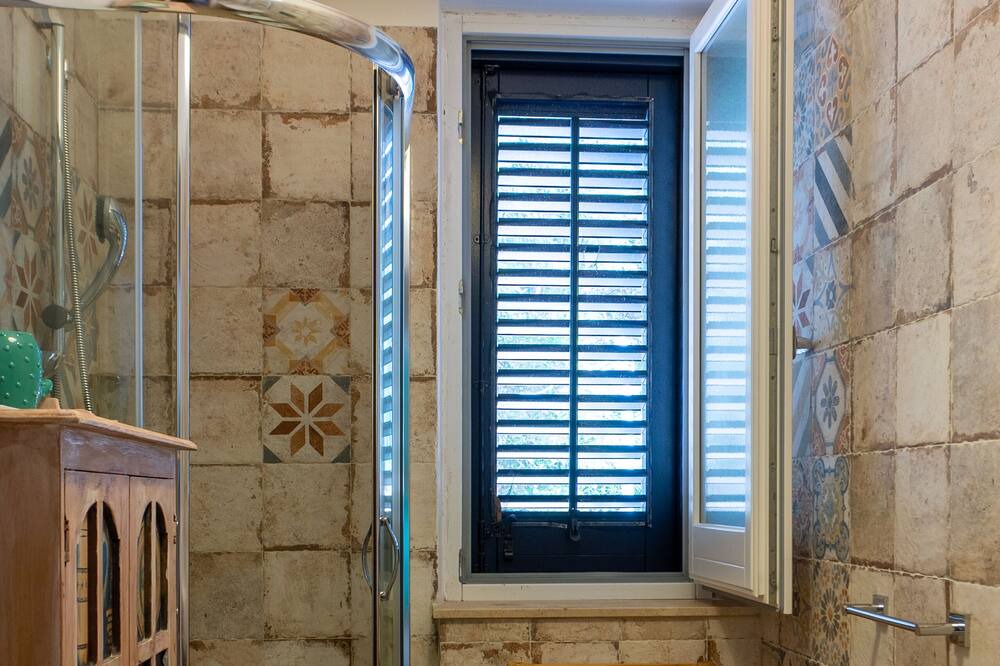 Photo of Bathroom in Favignana