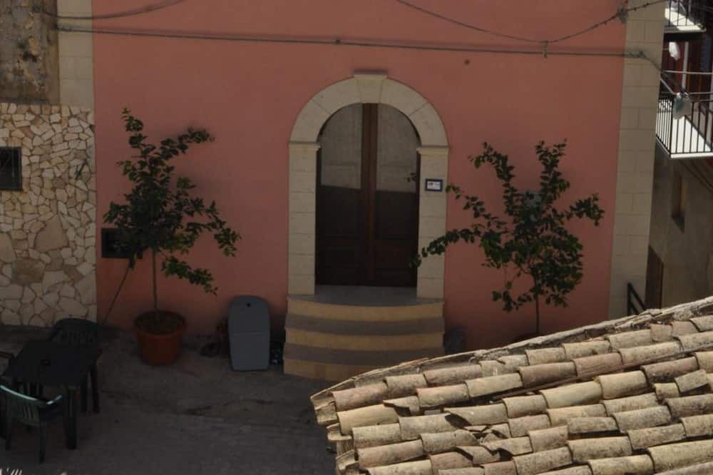 Photo of Outdoor in Ravanusa