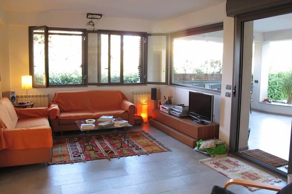 Photo of Livingroom in Mondello