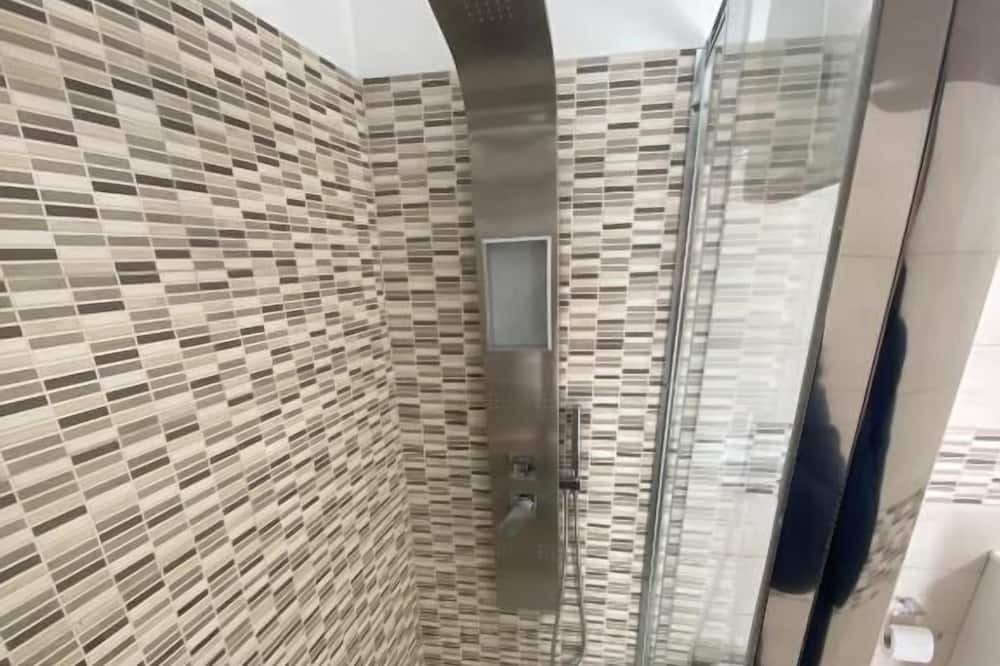 Photo of Bathroom in Piana Calzata