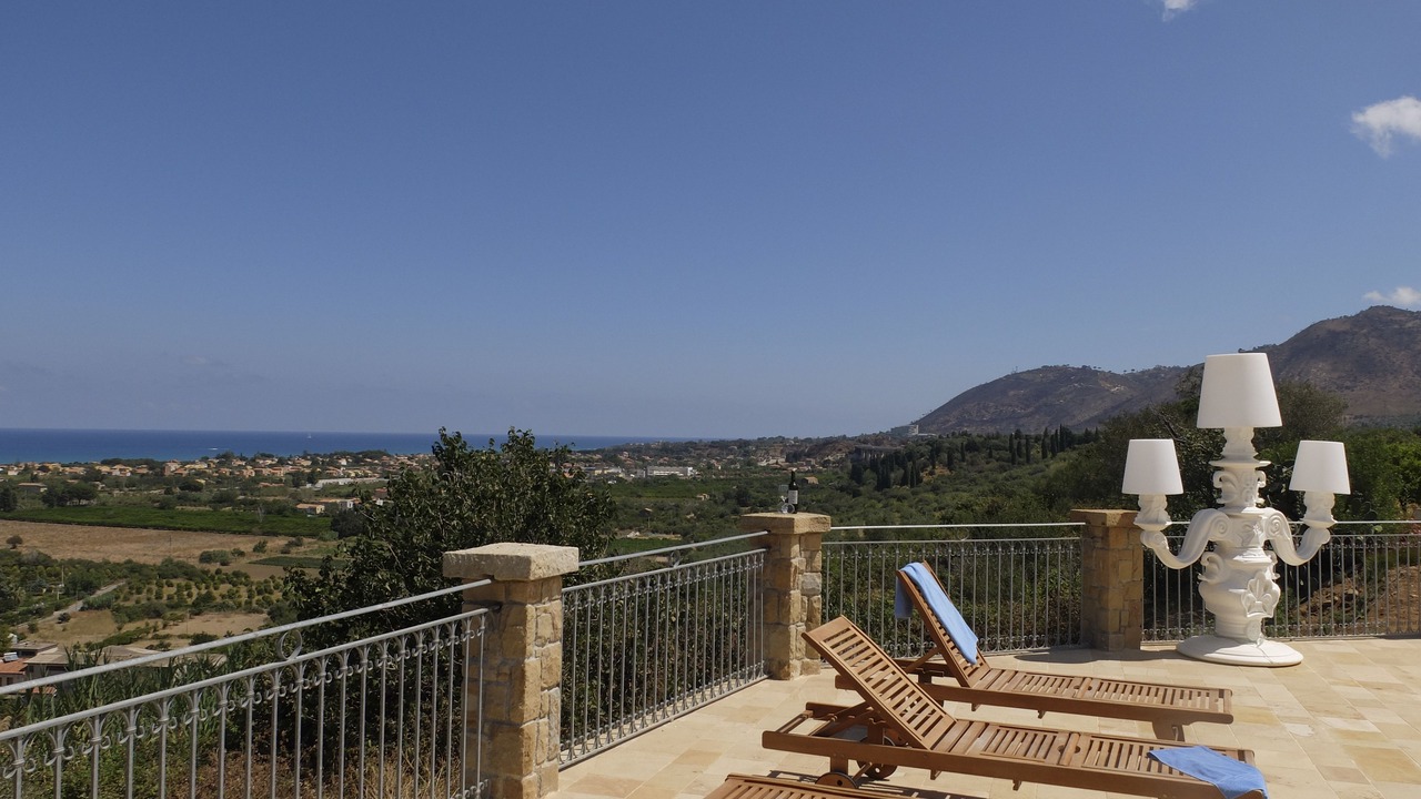 Photo of Outdoor in Lascari