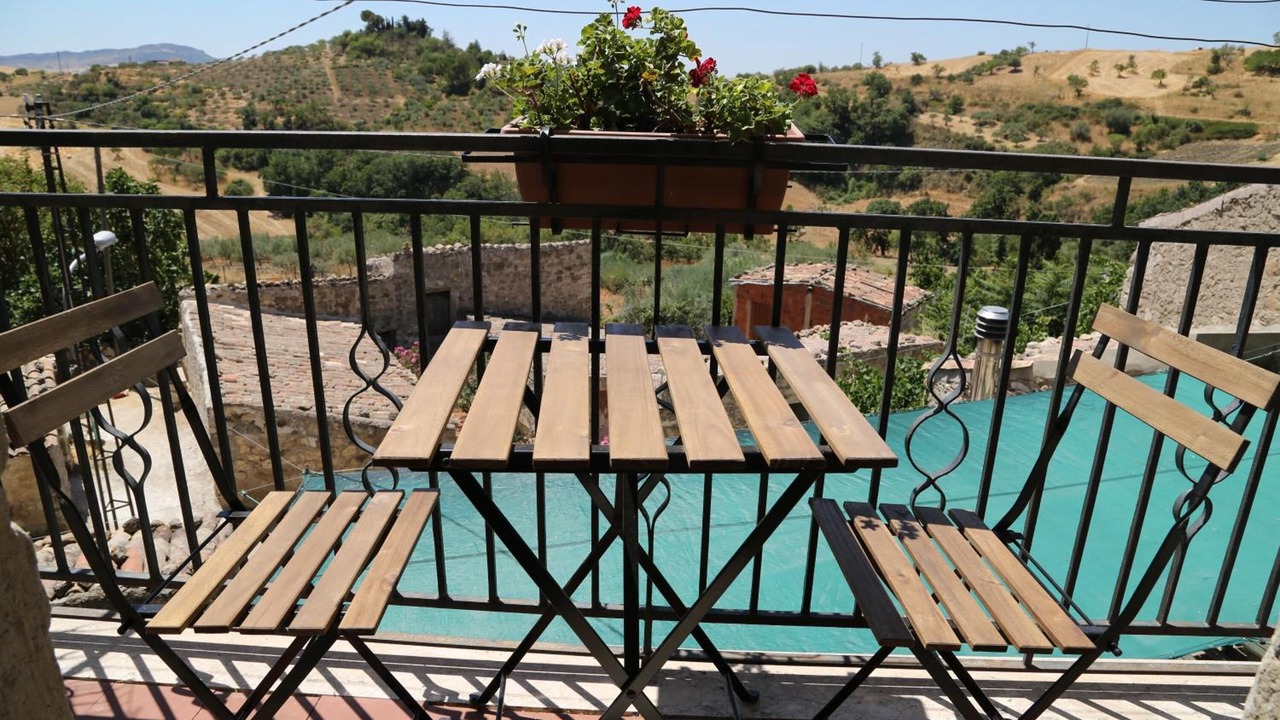 Photo of Patio Balcony in Petralia Soprana
