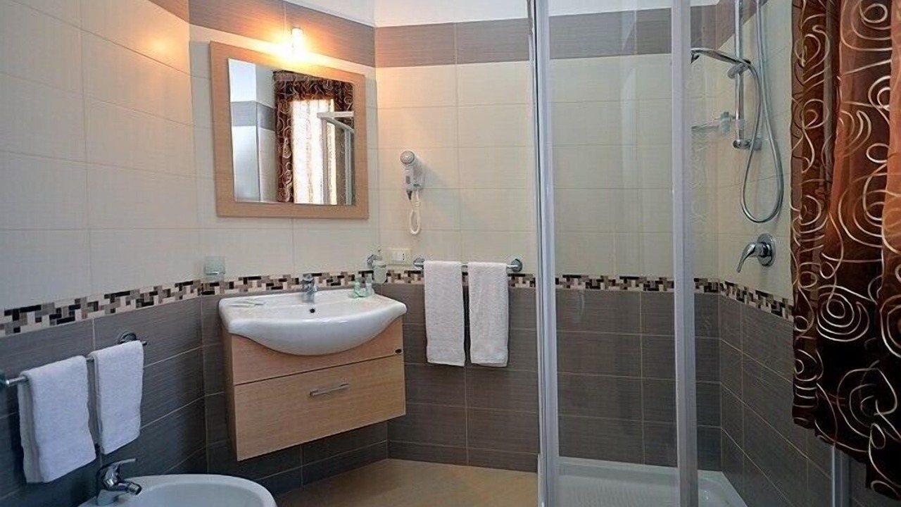 Photo of Bathroom in Macari