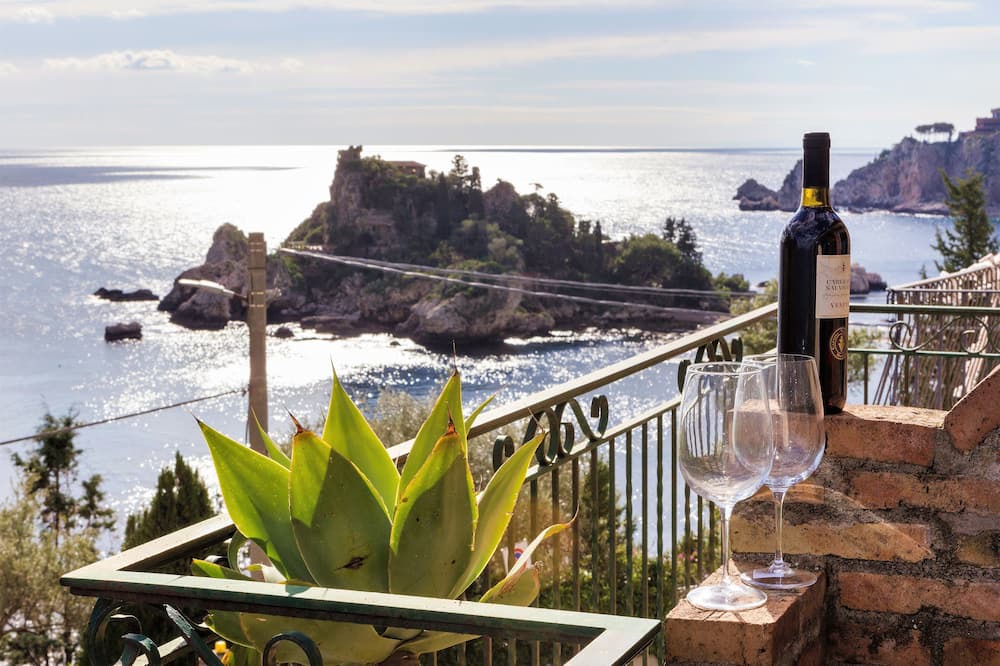 Photo of Patio Balcony in Mazzaro