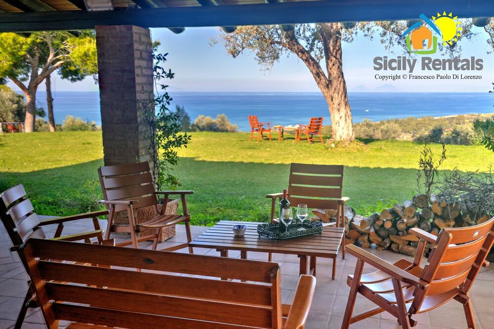 Photo of Patio Balcony in Acquedolci