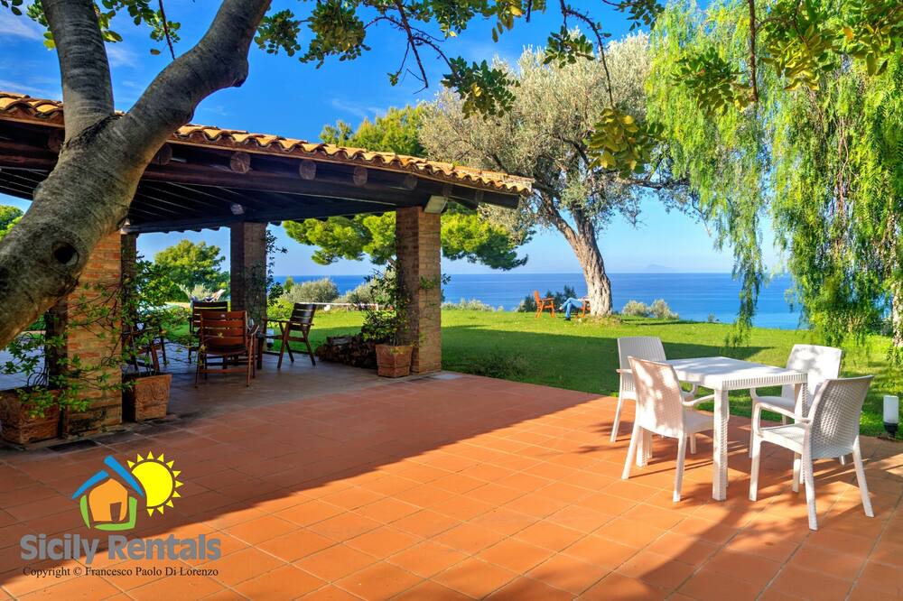 Photo of Patio Balcony in Acquedolci
