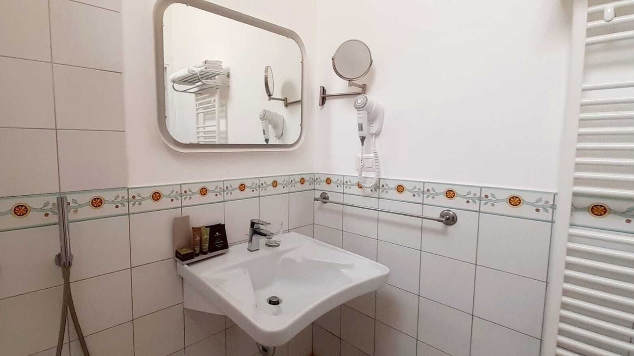 Photo of Bathroom in Barcellona Pozzo di Gotto